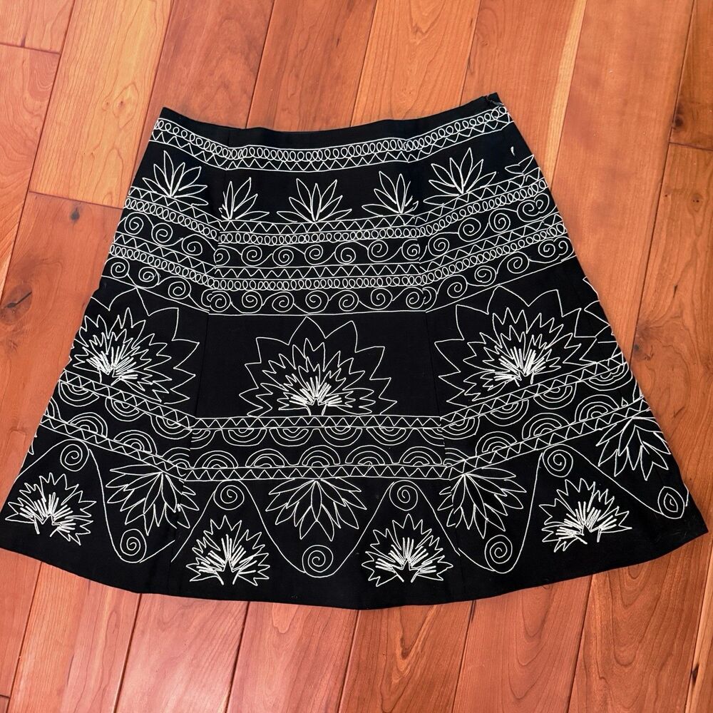 Talbots Women's A-Line Skirt Side Zip Black Embroidered Lined Cotton Sz 14